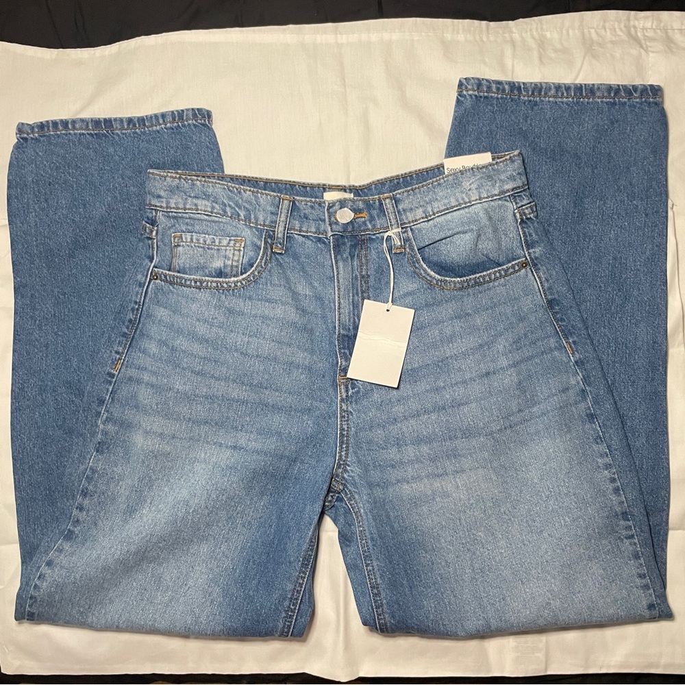 sneak peek "sexy boyfriend" jeans